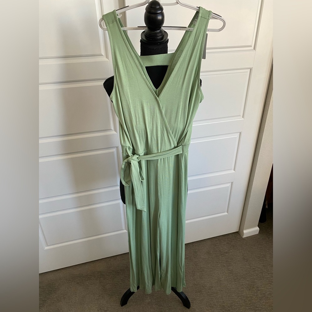 NEW mint green jumpsuit w/tags